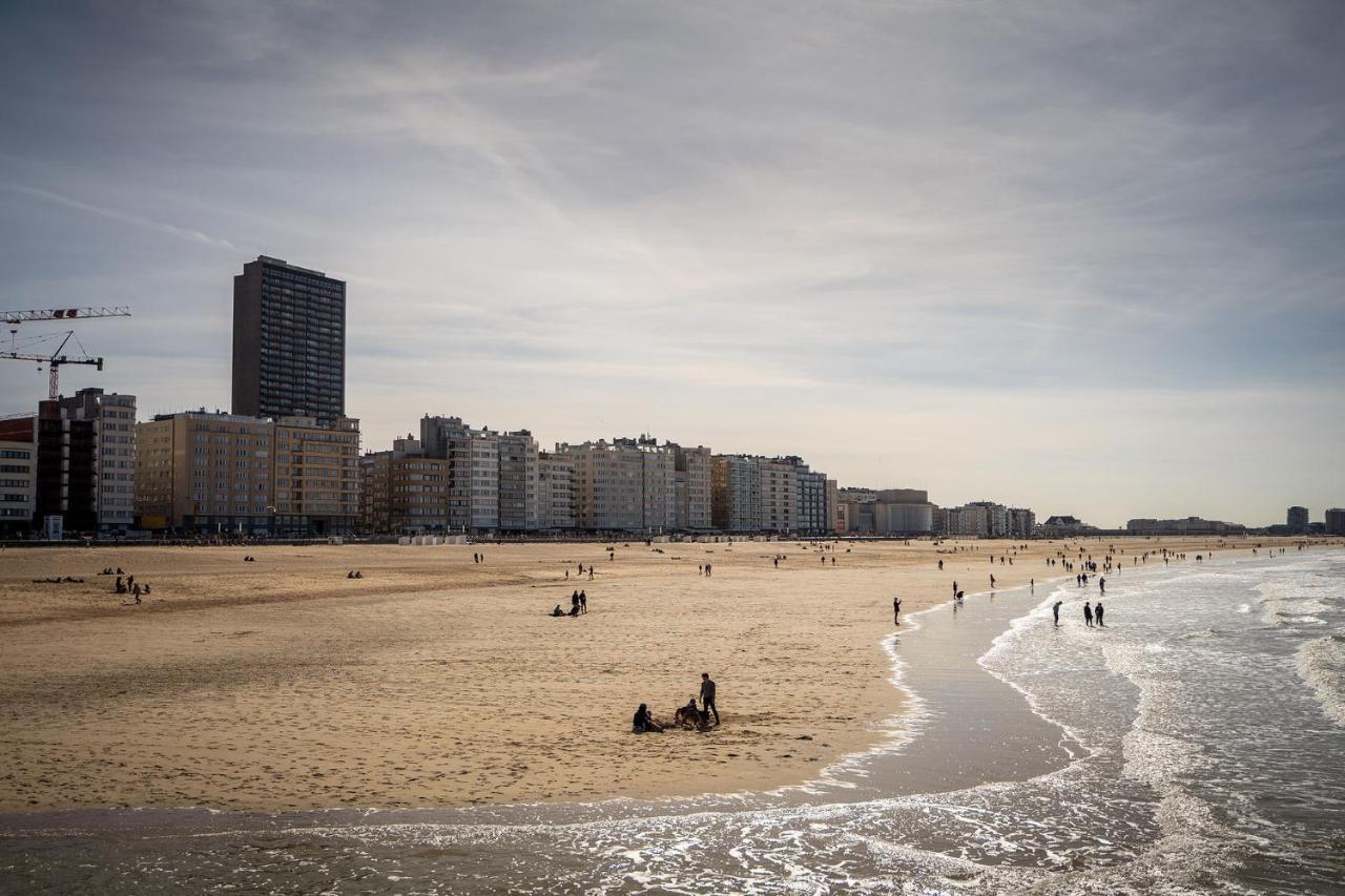 Gezellig App In De Belle Epoque Wijk Van Oostende Bagian luar foto